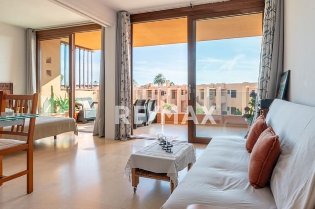 2 soveværelse Lejlighed til salg i San Jose / Sant Josep de Sa Talaia - € 435.000 (Ref: 9301989)