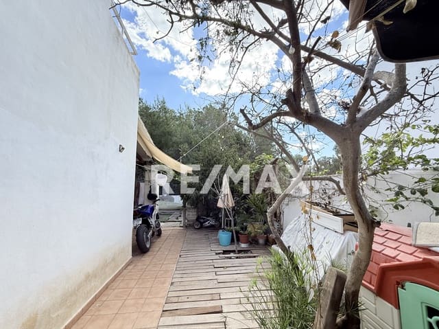 Chalet de 4 habitaciones en Santa Eulalia / Santa Eularia en venta con piscina garaje - 900.000 € (Ref: 9357427)