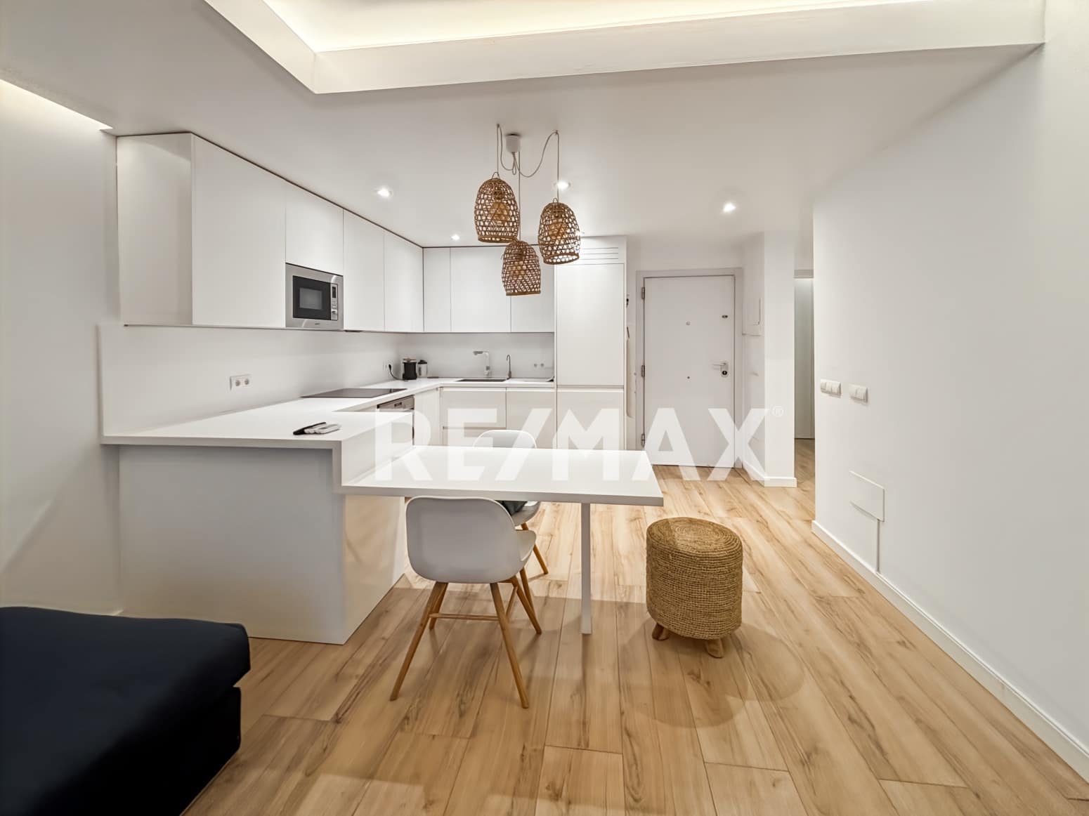 2 bedroom Flat for rent in Es Cana - € 2,000 (Ref: 9368946)