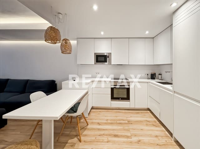 2 bedroom Flat for rent in Es Caná, Santa Eulalia / Santa Eularia - € 2,000 (Ref: 9368946)