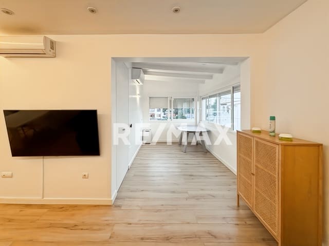 2 bedroom Flat for rent in Es Caná, Santa Eulalia / Santa Eularia - € 2,000 (Ref: 9368946)