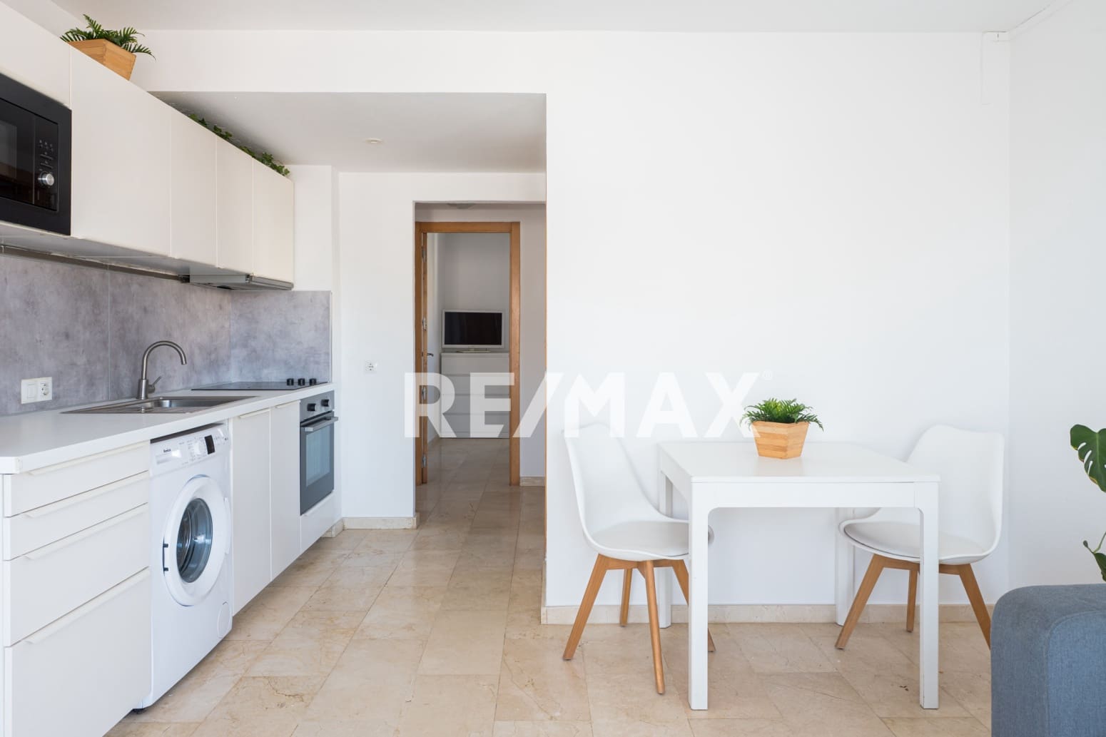 1 bedroom Flat for sale in Santa Eulalia / Santa Eularia - € 375,000 (Ref: 9374035)