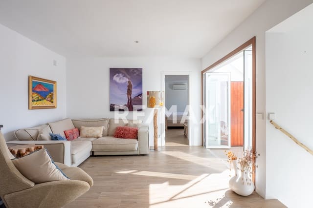 3 quarto Moradia para venda em Santa Eulalia / Santa Eularia - 1 100 000 € (Ref: 9374036)