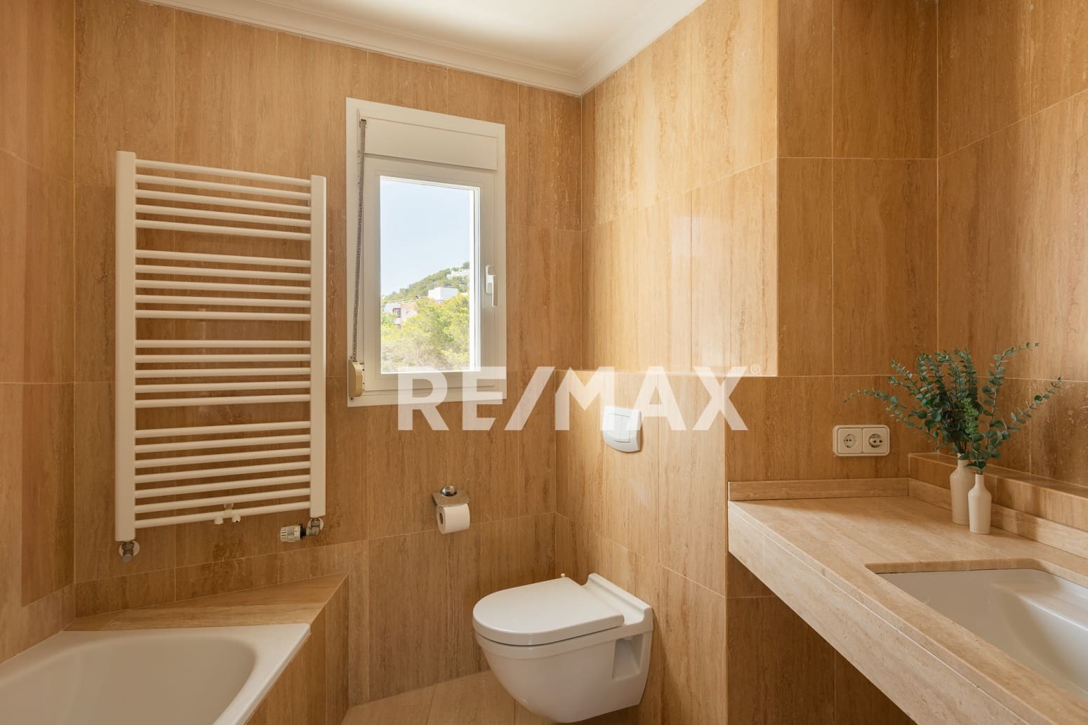 3 camera da letto Villa in vendita in La Siesta con piscina - 1.290.000 € (Rif: 9394438)