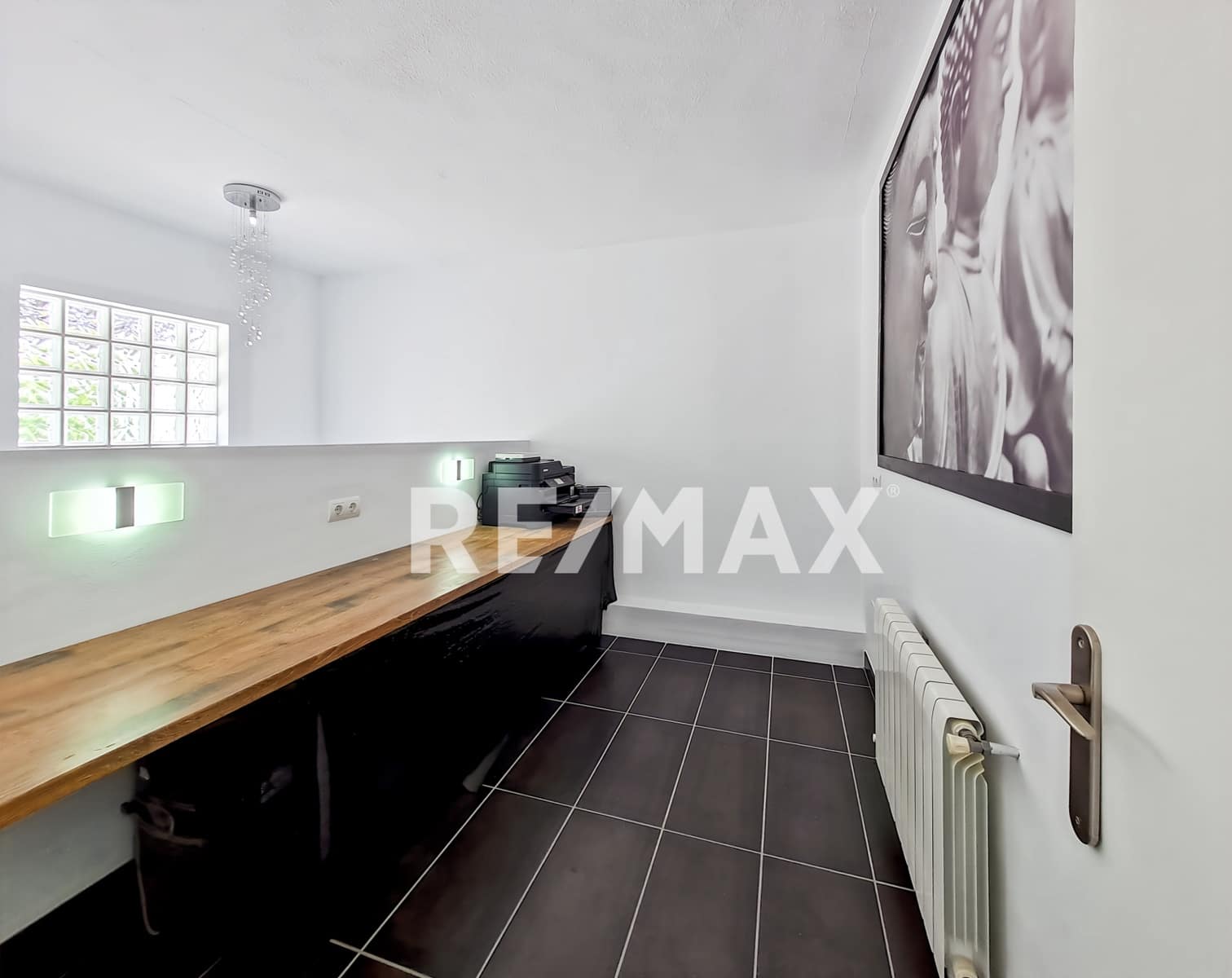 5 soveværelse Villa til salg i Sant Antoni de Portmany med garage - € 1.750.000 (Ref: 9412694)