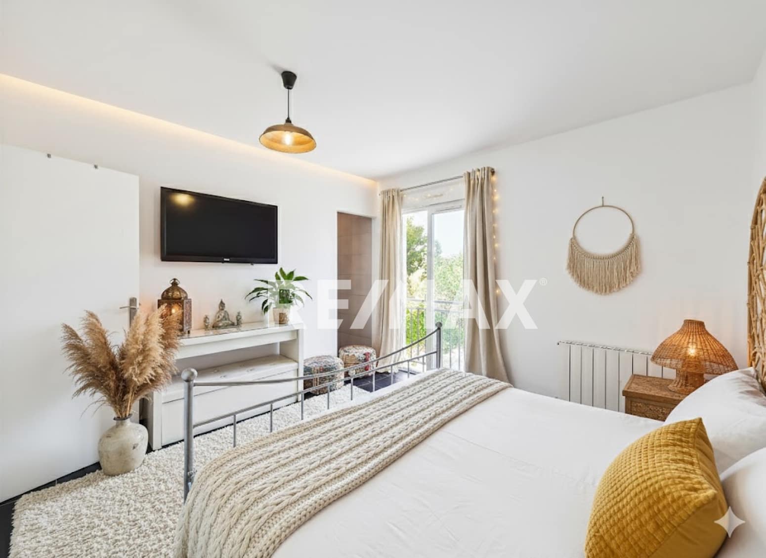 5 soveværelse Villa til salg i Sant Antoni de Portmany med garage - € 1.750.000 (Ref: 9412694)