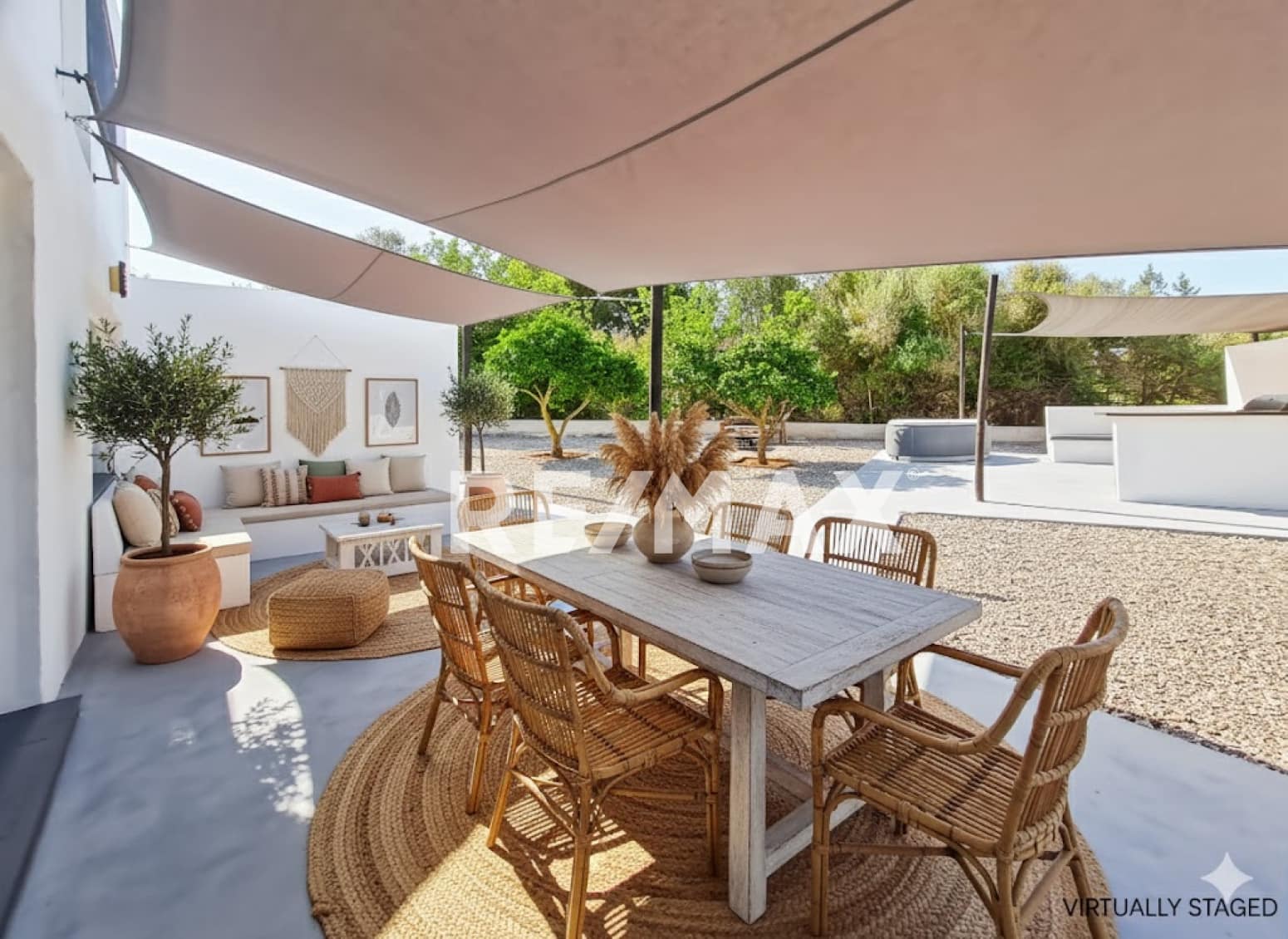 5 soveværelse Villa til salg i Sant Antoni de Portmany med garage - € 1.750.000 (Ref: 9412694)