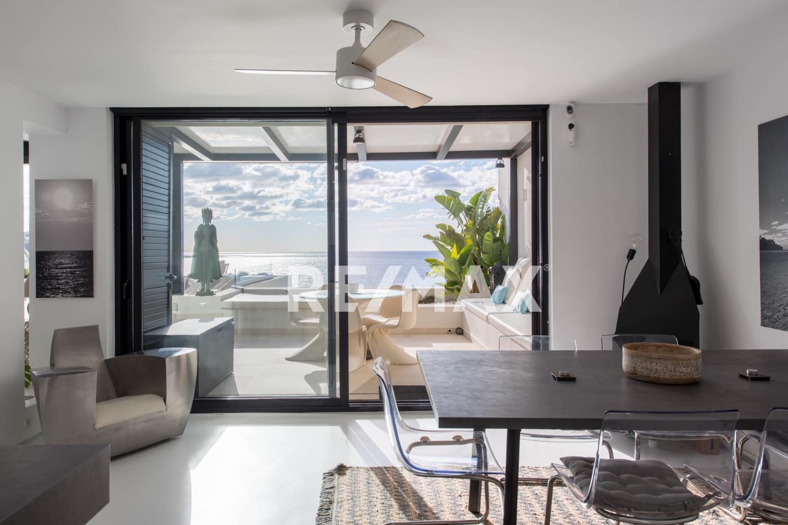 3 bedroom Flat for sale in San Jose / Sant Josep de Sa Talaia with garage - € 1,790,000 (Ref: 9421509)