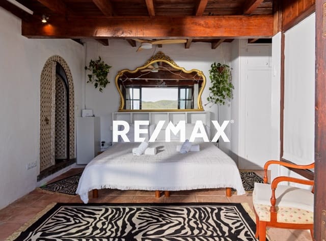 5 soverom Villa til leie i La Siesta, Santa Eulalia / Santa Eularia med svømmebasseng - € 5 000 (Ref: 9465949)