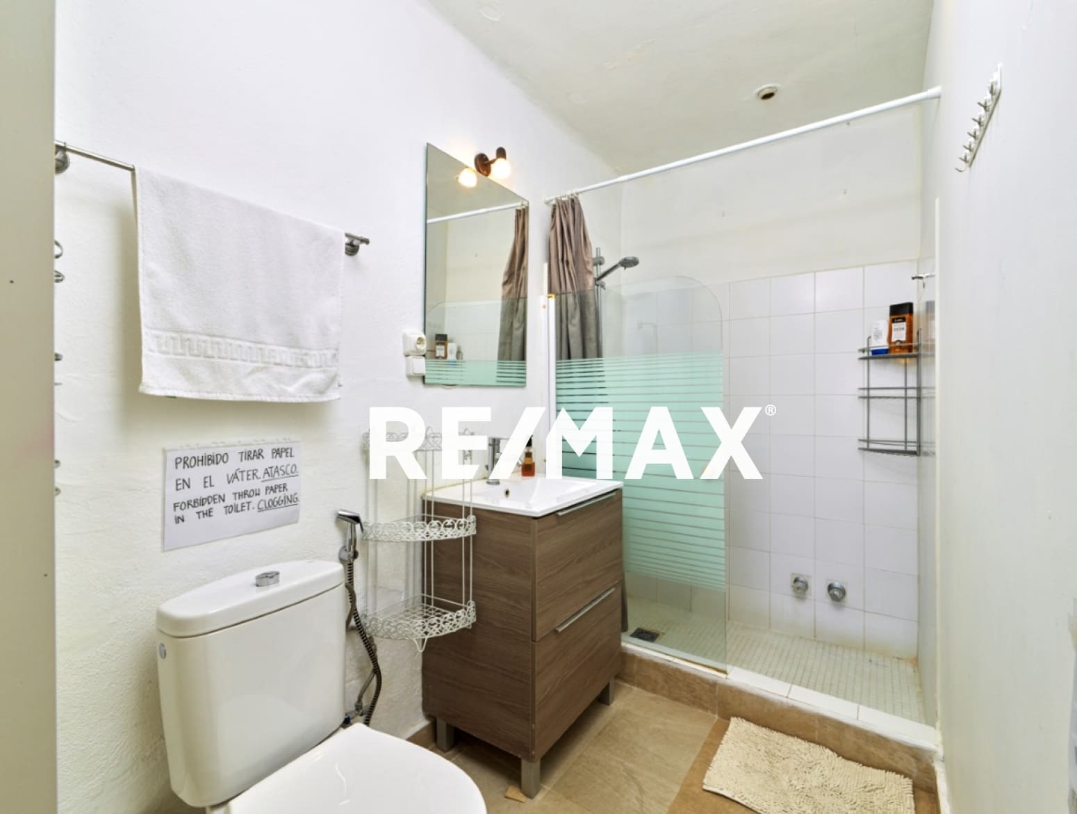 5 soverom Villa til leie i La Siesta med svømmebasseng - € 5 000 (Ref: 9465949)