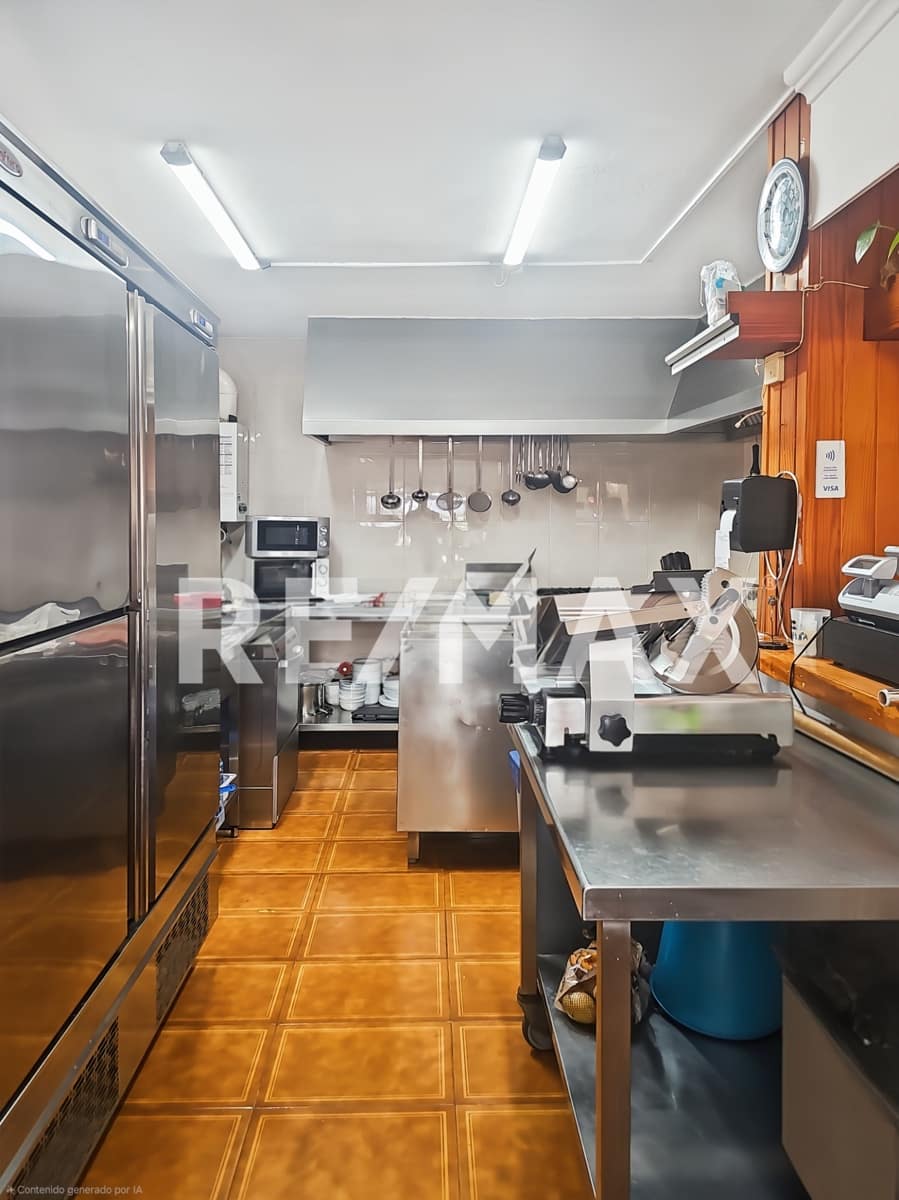 Gewerbe zu verkaufen in Santa Eulalia / Santa Eularia - 135.000 € (Ref: 9467632)