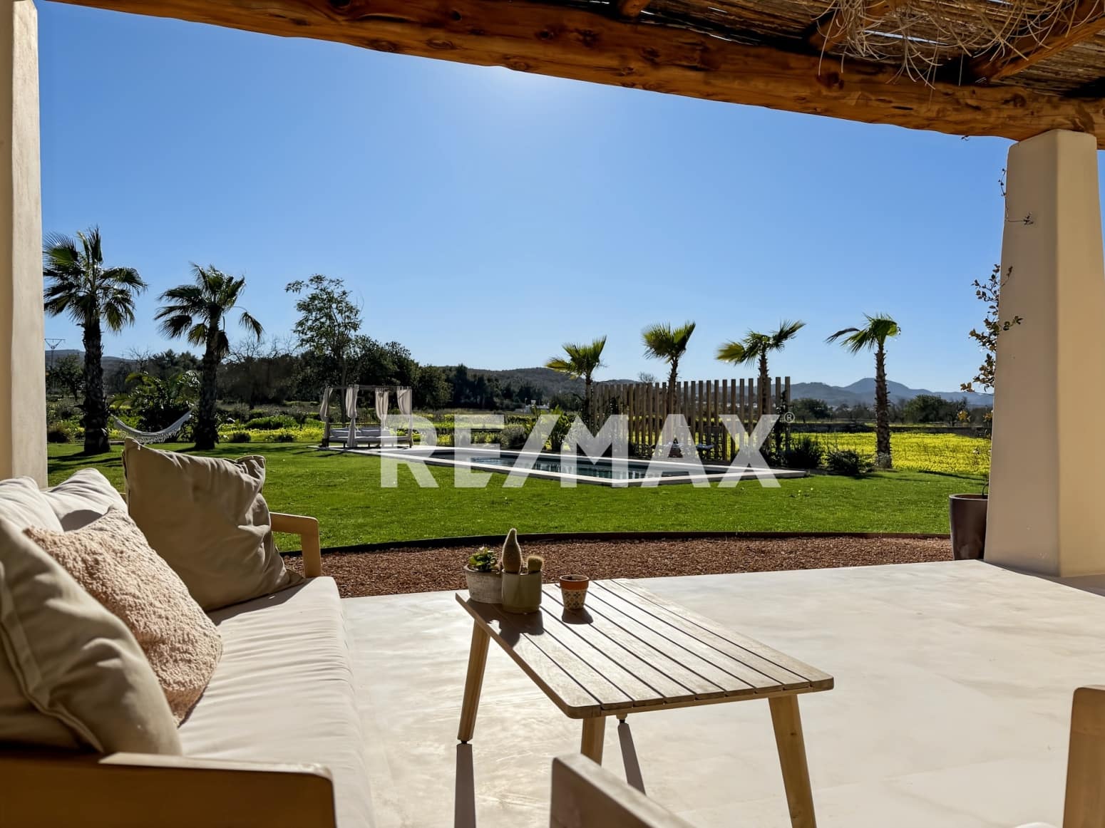 3 bedroom Villa for sale in Sant Rafael de Sa Creu with pool - € 3,295,000 (Ref: 9511430)