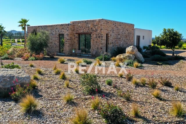 3 sypialnia Willa na sprzedaż w Sant Rafael de Sa Creu, Sant Antoni de Portmany z basenem - 3 295 000 € (Ref: 9511430)