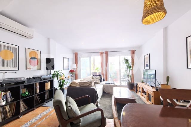 Chalet de 3 habitaciones en Santa Eulalia / Santa Eularia en venta con piscina garaje - 795.000 € (Ref: 9534952)