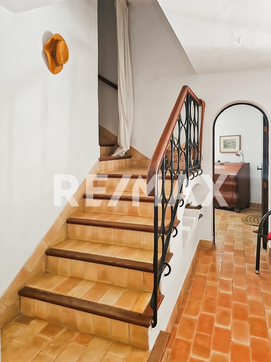 5 slaapkamer Villa te koop in Santa Eulalia / Santa Eularia met garage - € 1.450.000 (Ref: 9559270)