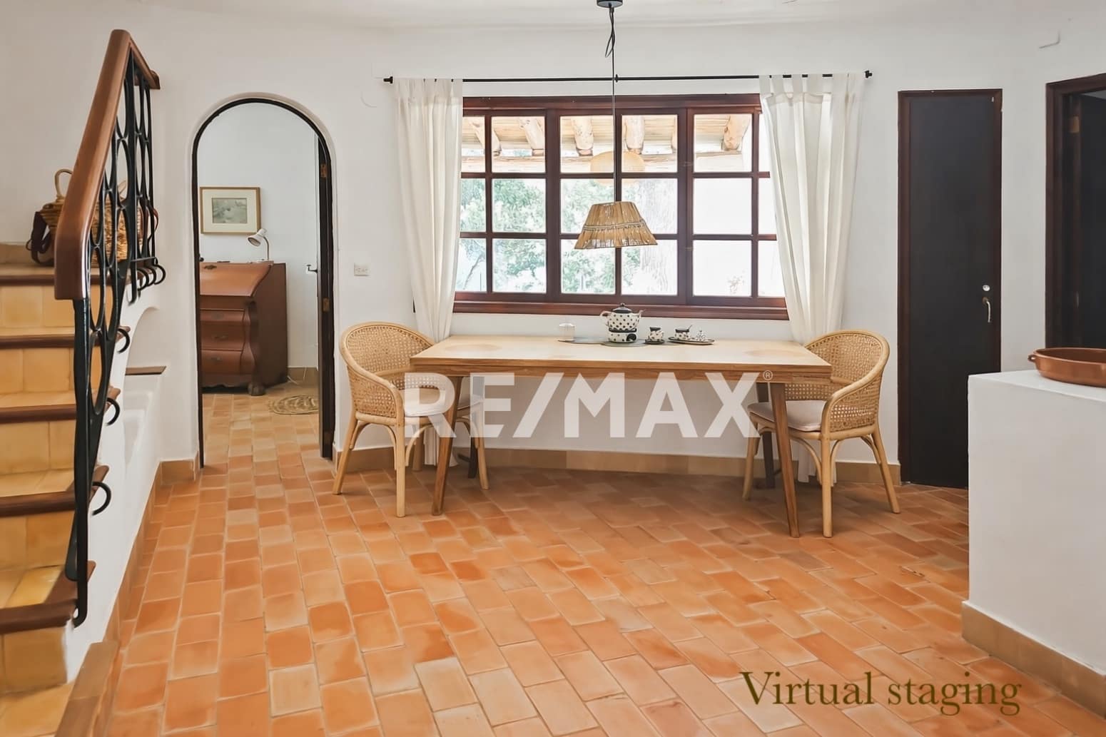 5 slaapkamer Villa te koop in Santa Eulalia / Santa Eularia met garage - € 1.450.000 (Ref: 9559270)