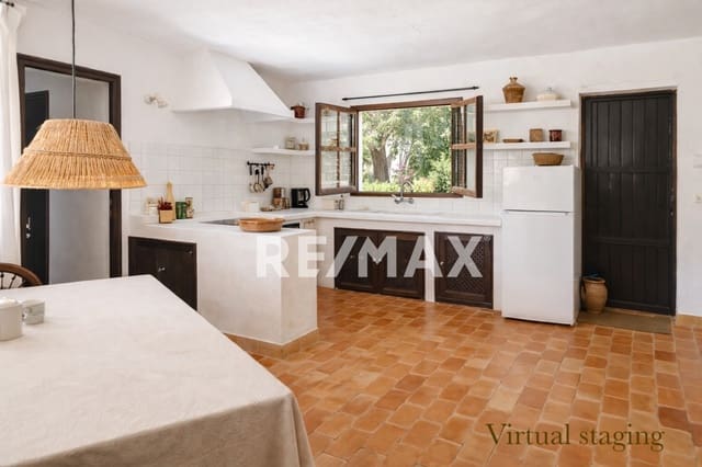 5 makuuhuone Huvila myytävänä paikassa Santa Eulalia / Santa Eularia mukana 
autotalli - 1 450 000 € (Ref: 9559270)