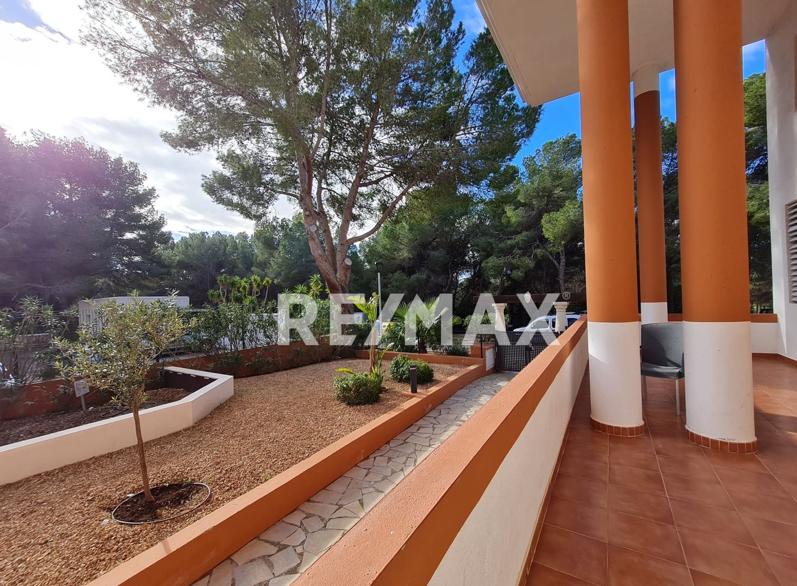 3 bedroom Flat for sale in Santa Eulalia / Santa Eularia with pool garage - € 748,000 (Ref: 9611898)