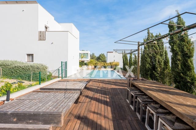 3 bedroom Villa for sale in Santa Eulalia / Santa Eularia with pool - € 3,380,000 (Ref: 9618624)