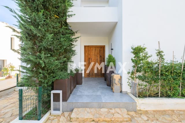 3 bedroom Villa for sale in Santa Eulalia / Santa Eularia with pool - € 3,380,000 (Ref: 9618624)