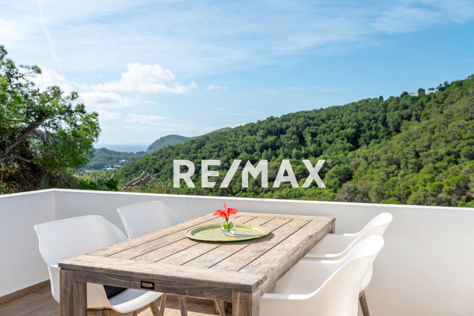 Chalet de 3 habitaciones en Santa Eulalia / Santa Eularia en venta - 1.100.000 € (Ref: 9672297)