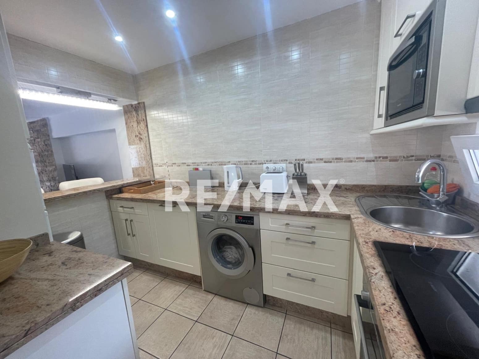 2 Zimmer Wohnung zu vermieten in La Siesta - 2.500 € (Ref: 9677890)