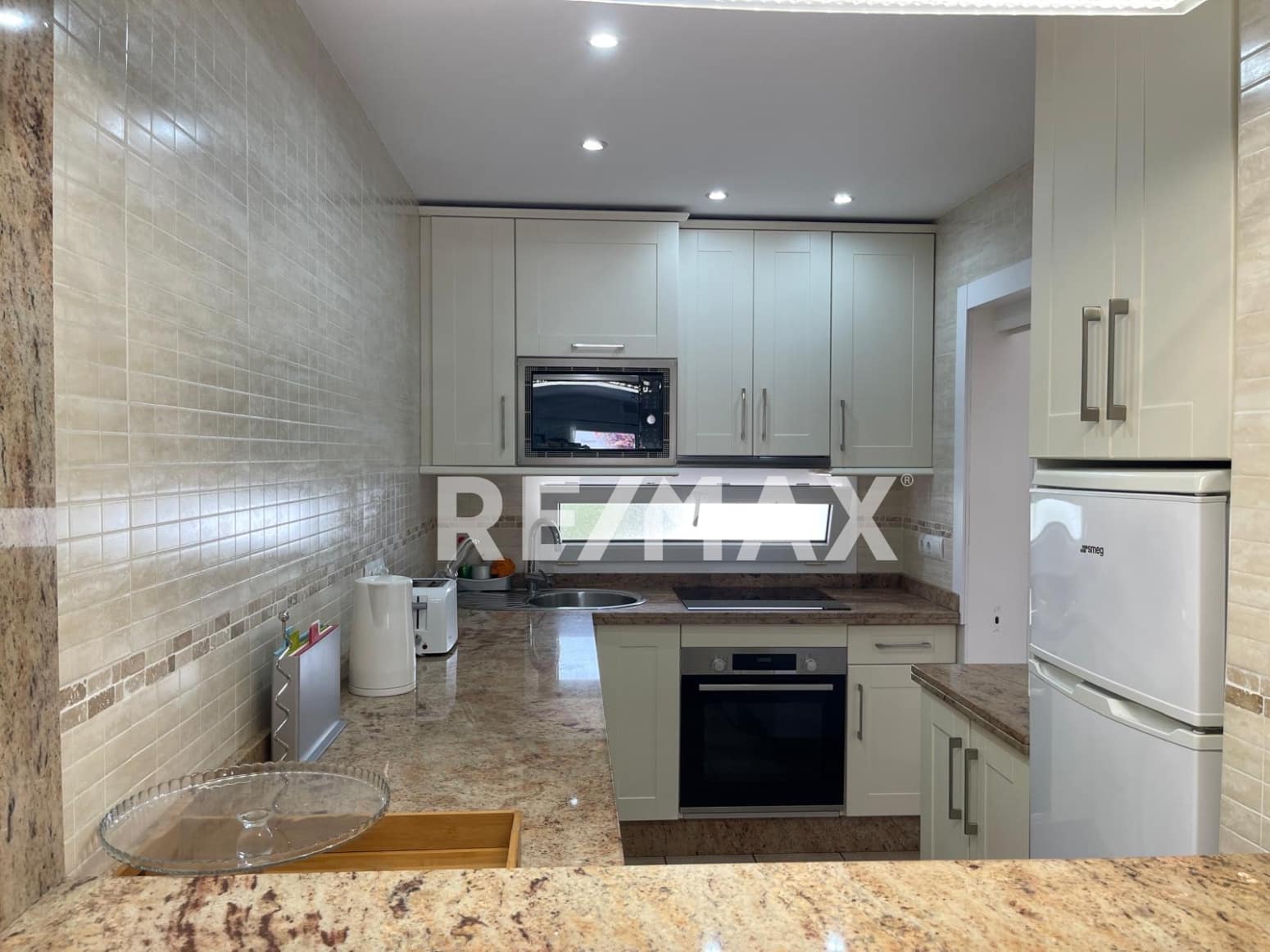 2 Zimmer Wohnung zu vermieten in La Siesta - 2.500 € (Ref: 9677890)