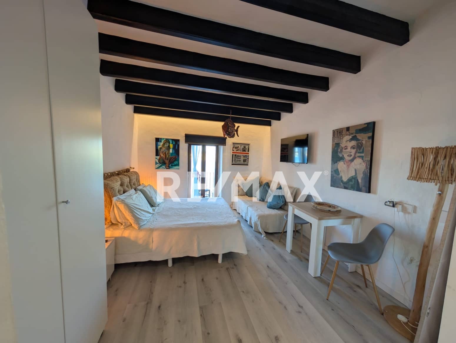 Flat for rent in Ibiza / Eivissa town - € 3,000 (Ref: 9694705)
