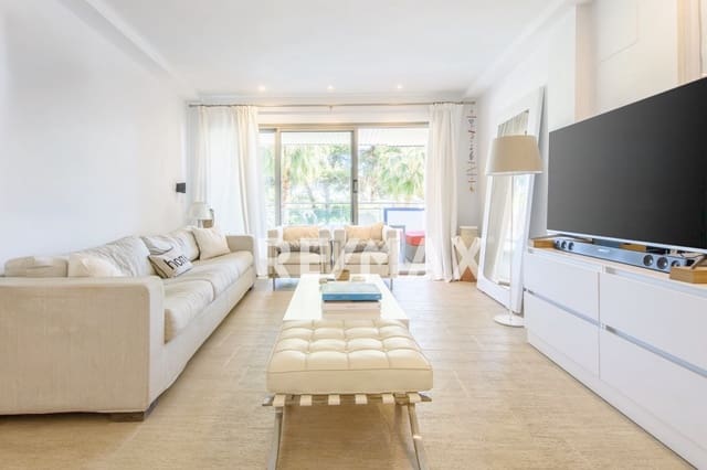 3 chambre Appartement à vendre à Santa Eulalia / Santa Eularia avec piscine garage - 765 000 € (Ref: 9716671)