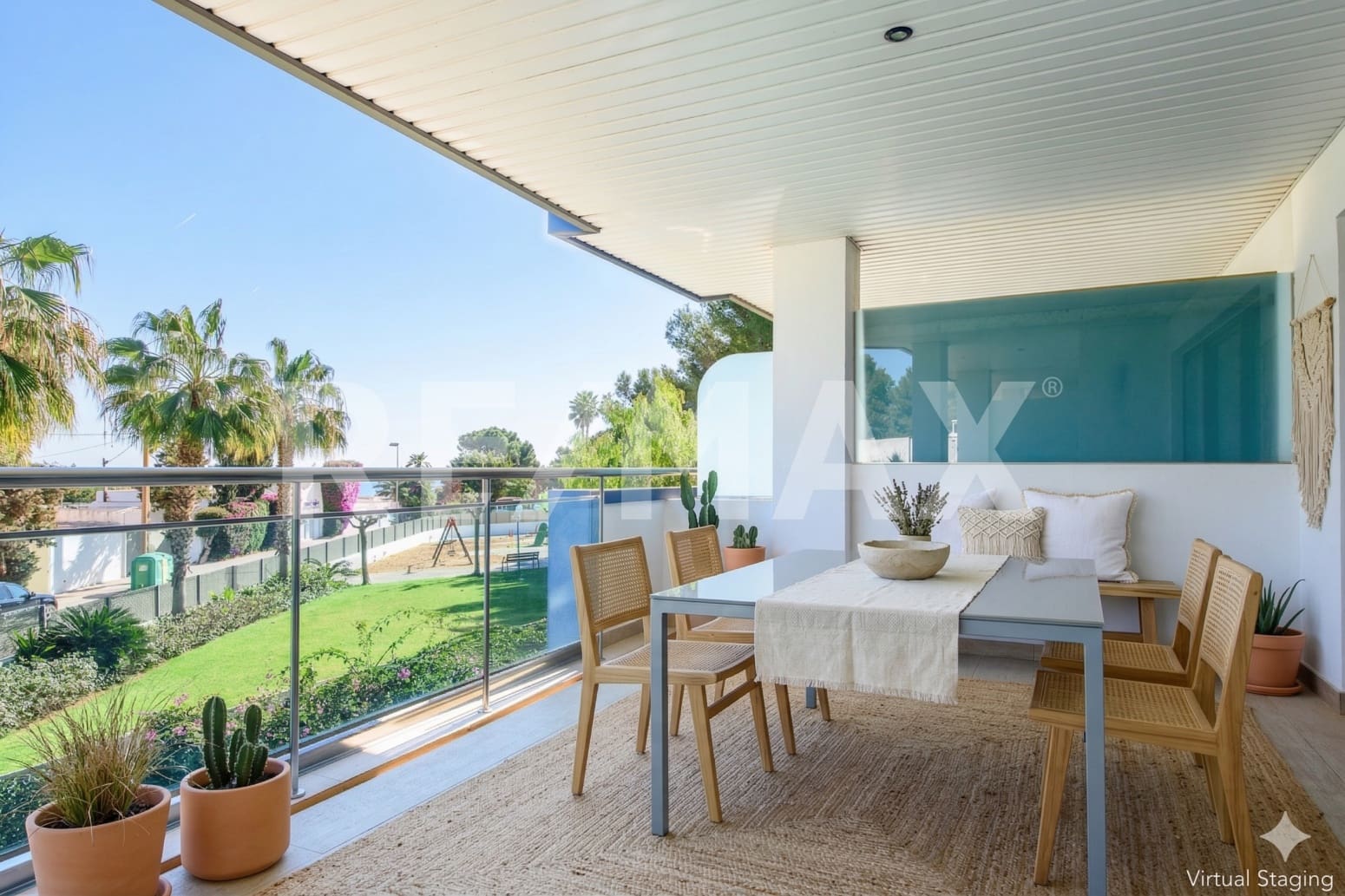 3 sypialnia Mieszkanie na sprzedaż w Santa Eulalia / Santa Eularia z basenem garażem - 765 000 € (Ref: 9716671)