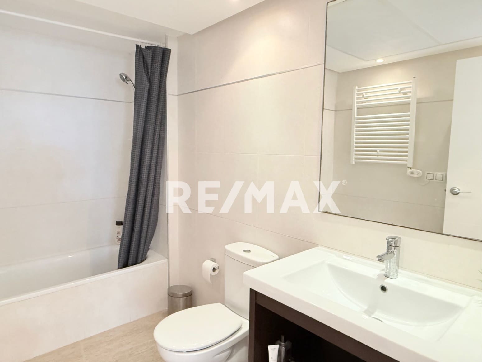 3 sypialnia Mieszkanie na sprzedaż w Santa Eulalia / Santa Eularia z basenem garażem - 765 000 € (Ref: 9716671)