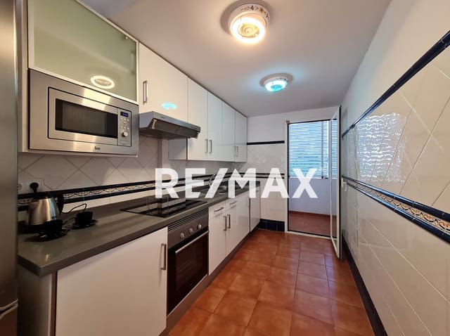 3 quarto Apartamento para arrendar em Santa Eulalia / Santa Eularia com piscina garagem - 3 500 € (Ref: 9720462)