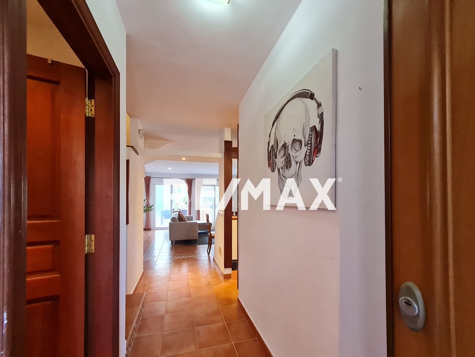 3 bedroom Flat for rent in Santa Eulalia / Santa Eularia with pool garage - € 3,500 (Ref: 9720462)