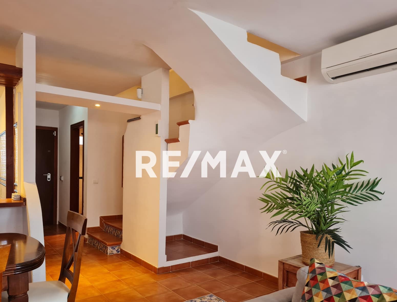 3 bedroom Flat for rent in Santa Eulalia / Santa Eularia with pool garage - € 3,500 (Ref: 9720462)