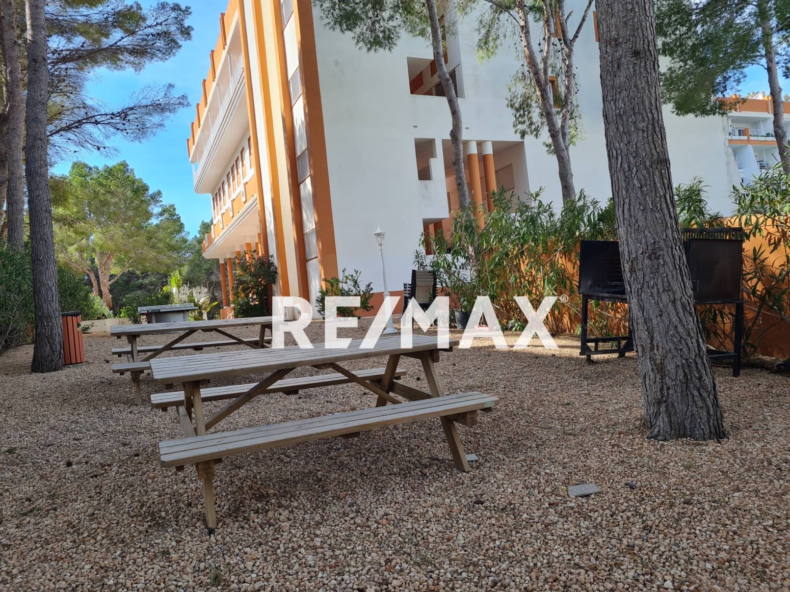 3 bedroom Flat for rent in Santa Eulalia / Santa Eularia with pool garage - € 3,500 (Ref: 9720462)