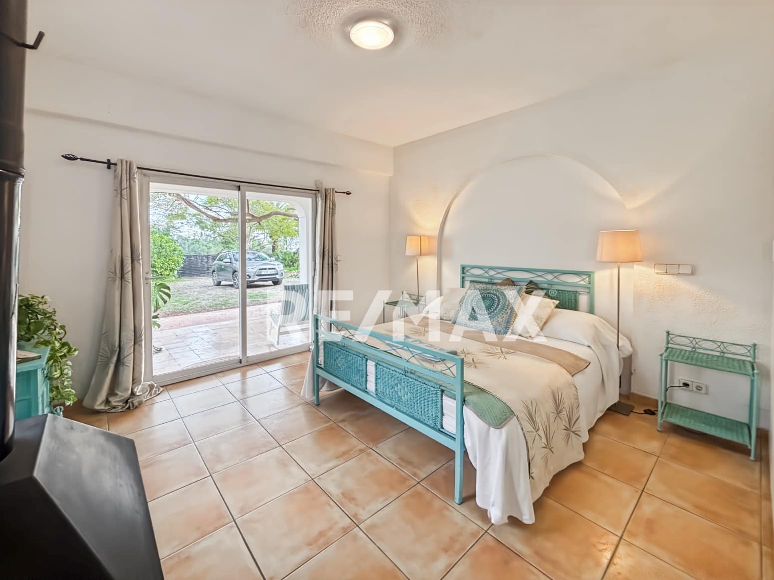 6 bedroom Villa for rent in Santa Eulalia / Santa Eularia with pool - € 6,000 (Ref: 9733399)