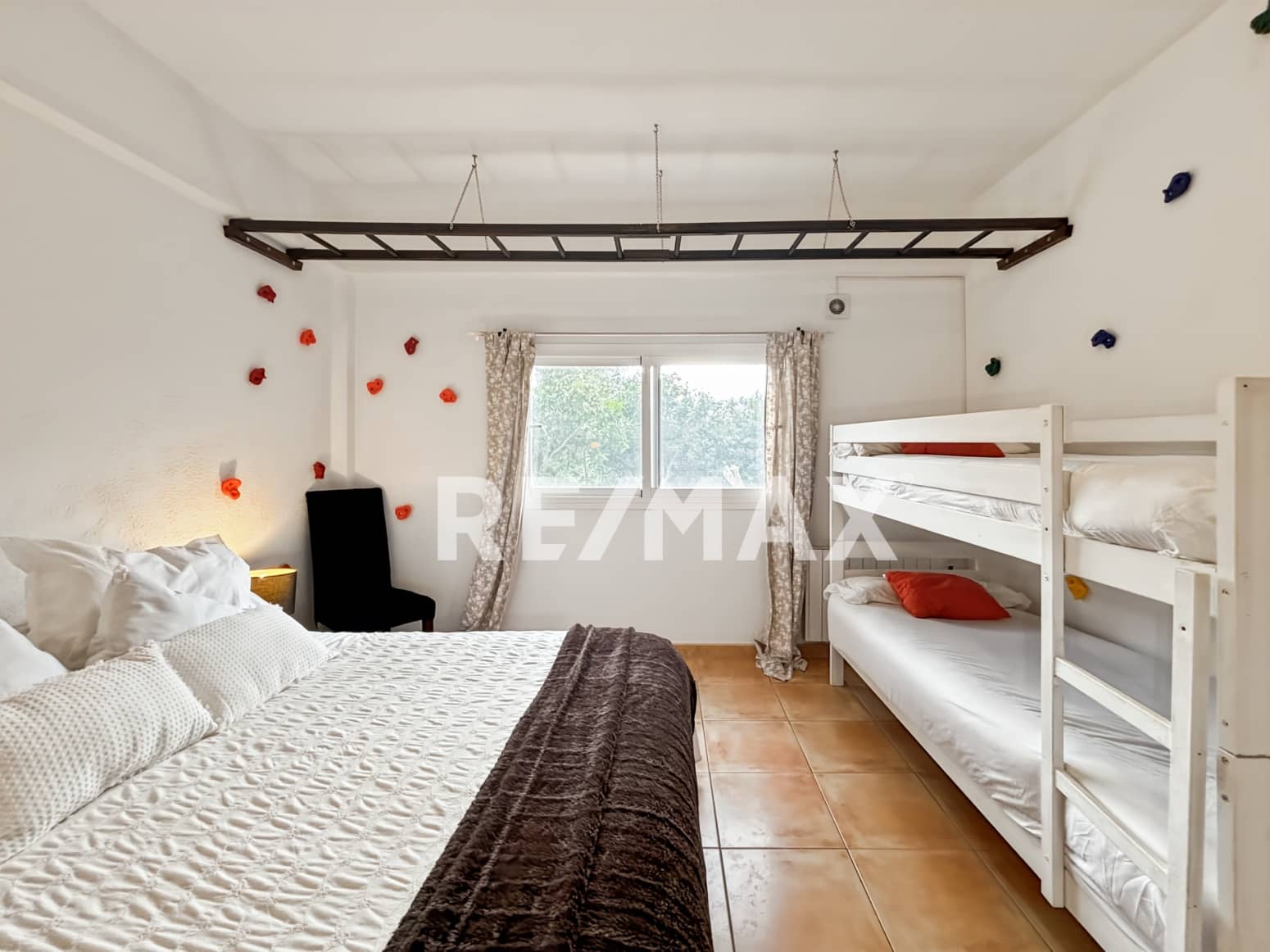 6 bedroom Villa for rent in Santa Eulalia / Santa Eularia with pool - € 6,000 (Ref: 9733399)