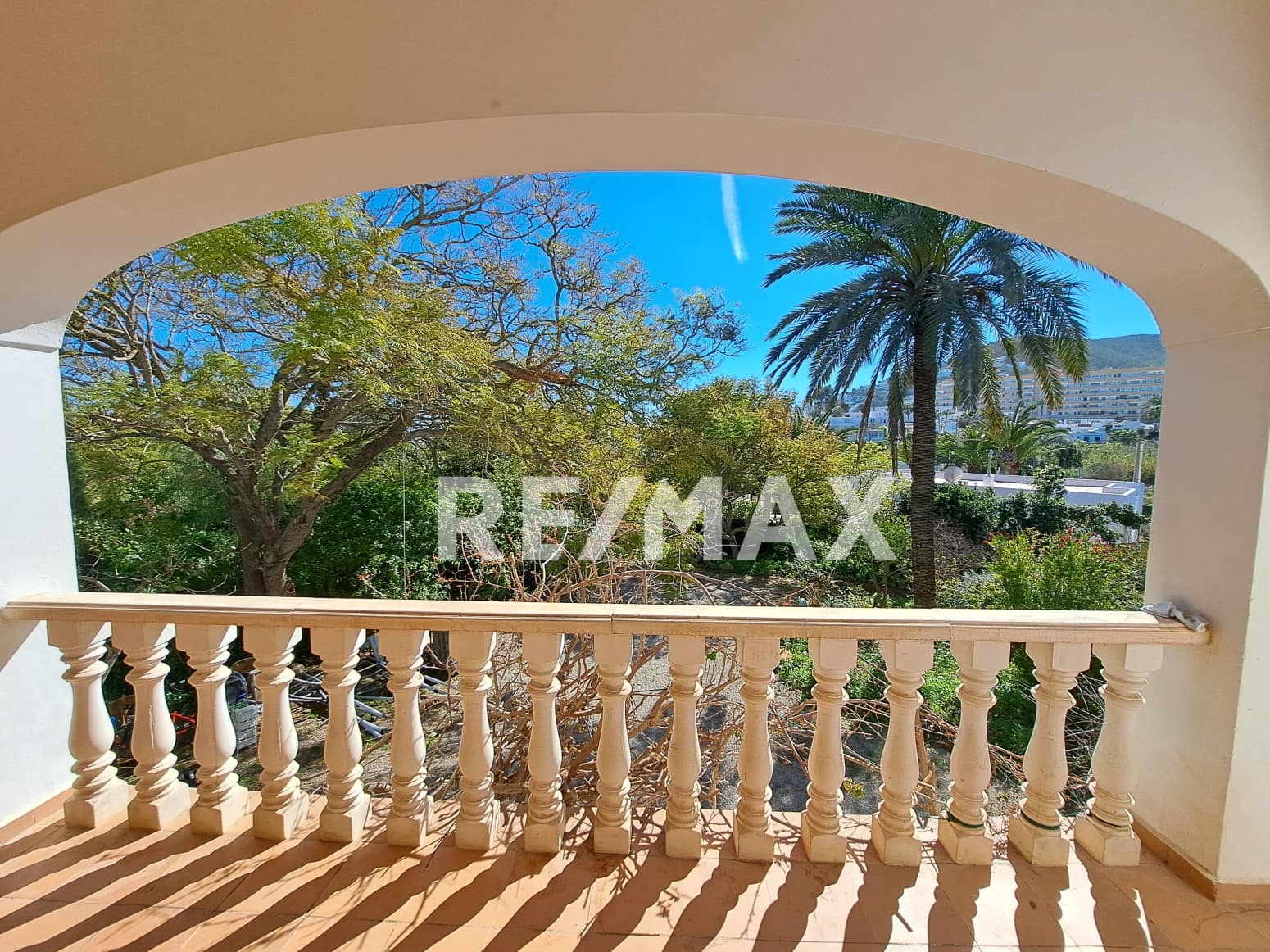 6 bedroom Villa for rent in Santa Eulalia / Santa Eularia with pool - € 6,000 (Ref: 9733399)