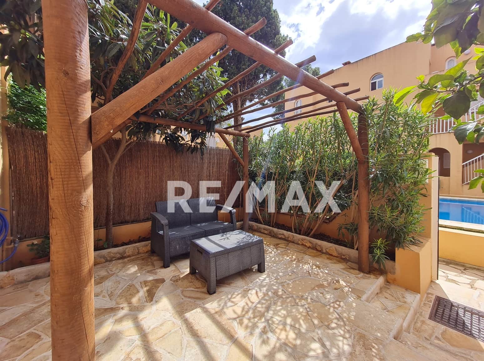 1 quarto Apartamento para venda em Santa Eulalia / Santa Eularia com piscina - 415 000 € (Ref: 9743040)