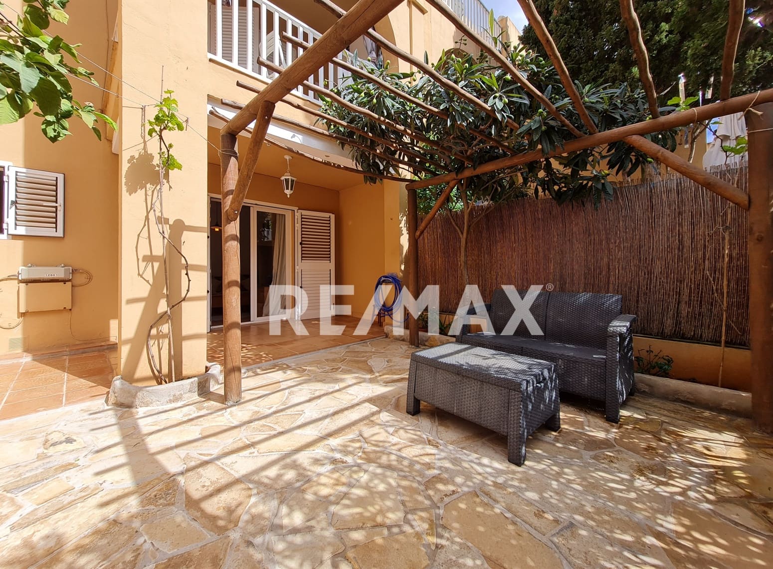 1 quarto Apartamento para venda em Santa Eulalia / Santa Eularia com piscina - 415 000 € (Ref: 9743040)