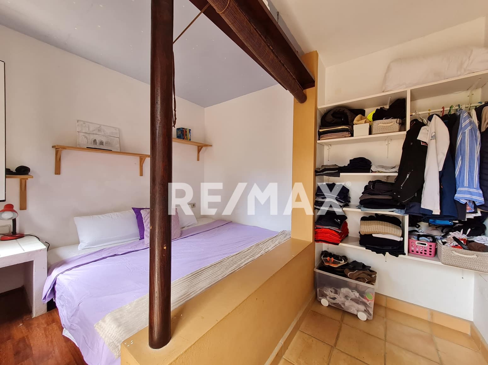 1 bedroom Flat for sale in Santa Eulalia / Santa Eularia with pool - € 395,000 (Ref: 9743040)