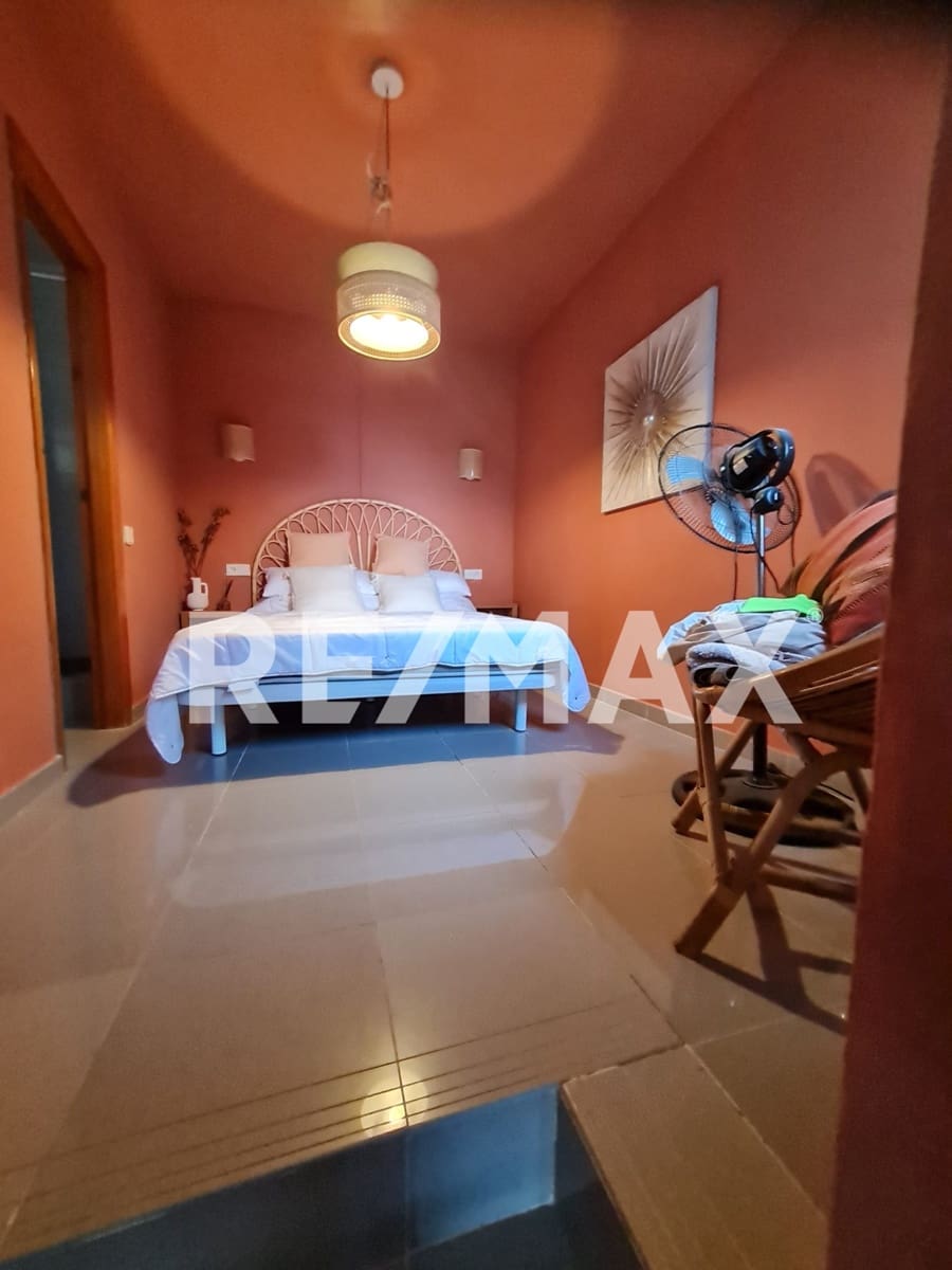3 quarto Moradia para arrendar em Santa Eulalia / Santa Eularia - 4 000 € (Ref: 9744306)