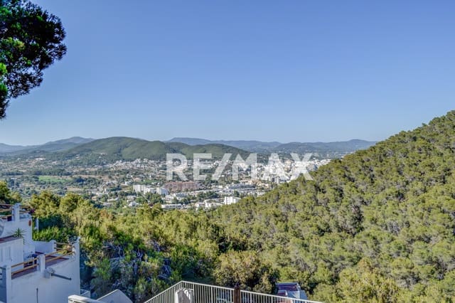 Chalet de 3 habitaciones en Santa Eulalia / Santa Eularia en alquiler - 4.000 € (Ref: 9744306)