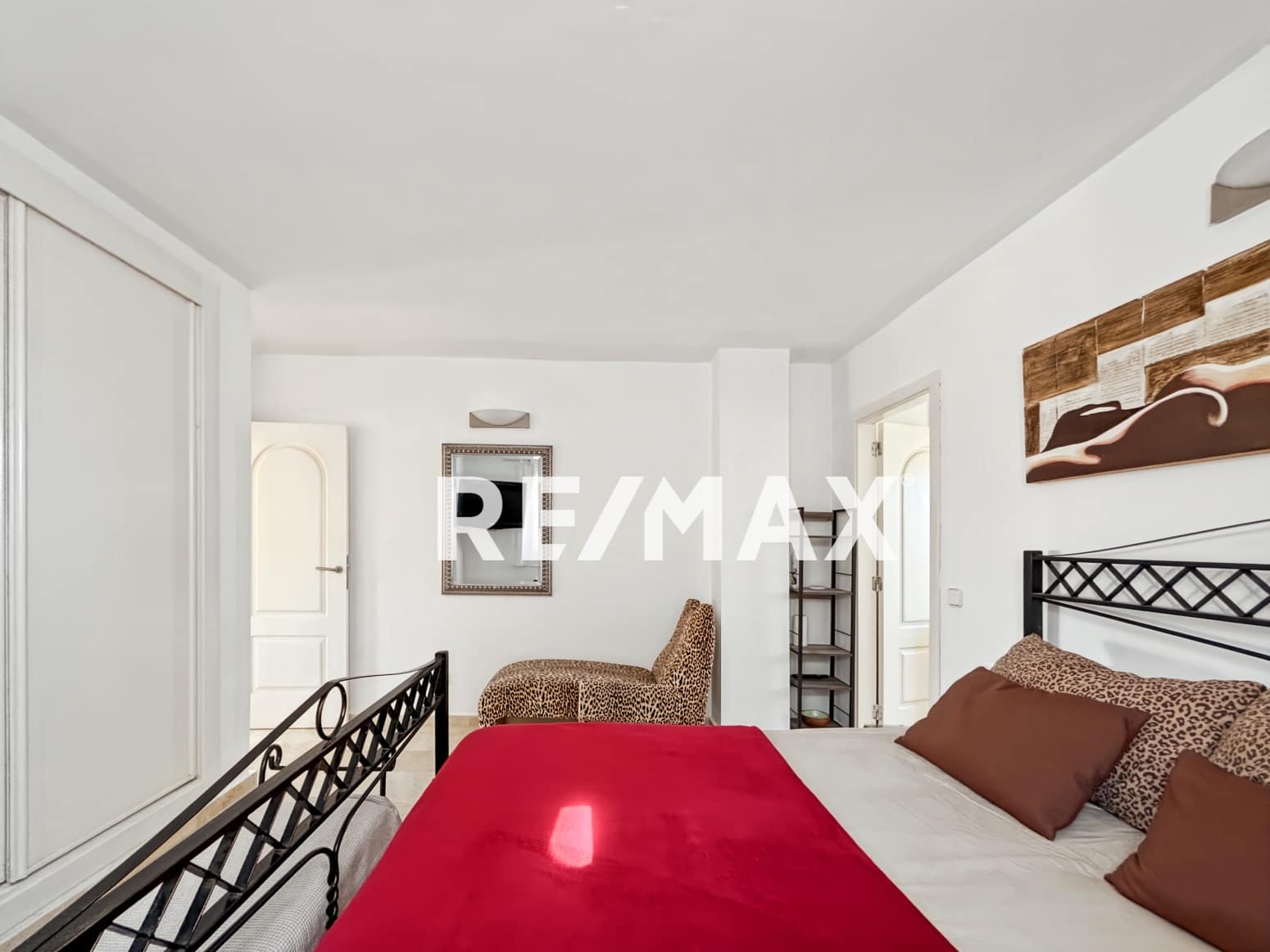 2 quarto Apartamento para venda em Santa Eulalia / Santa Eularia com piscina - 880 000 € (Ref: 9755065)