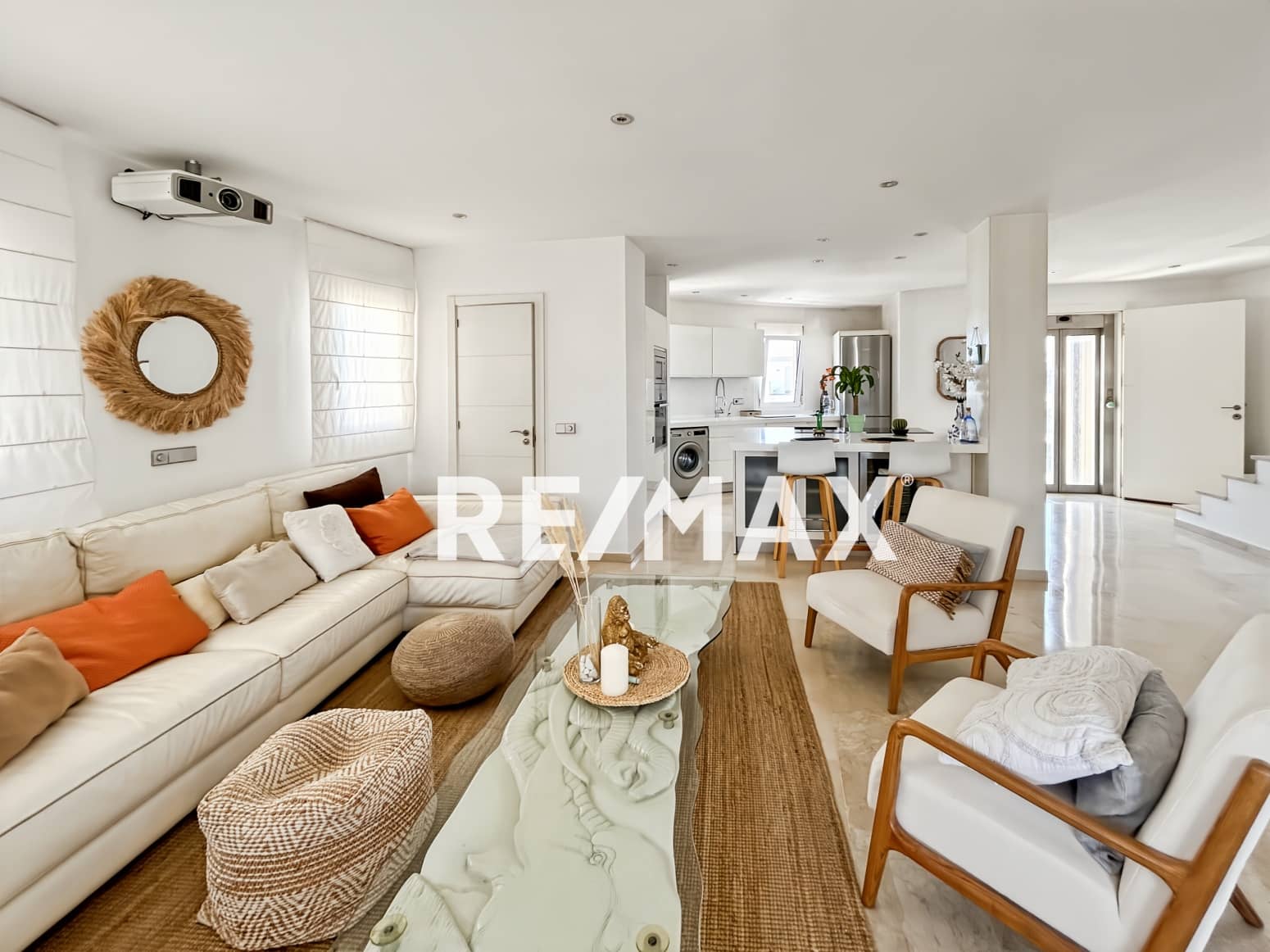 2 quarto Apartamento para venda em Santa Eulalia / Santa Eularia com piscina - 880 000 € (Ref: 9755065)