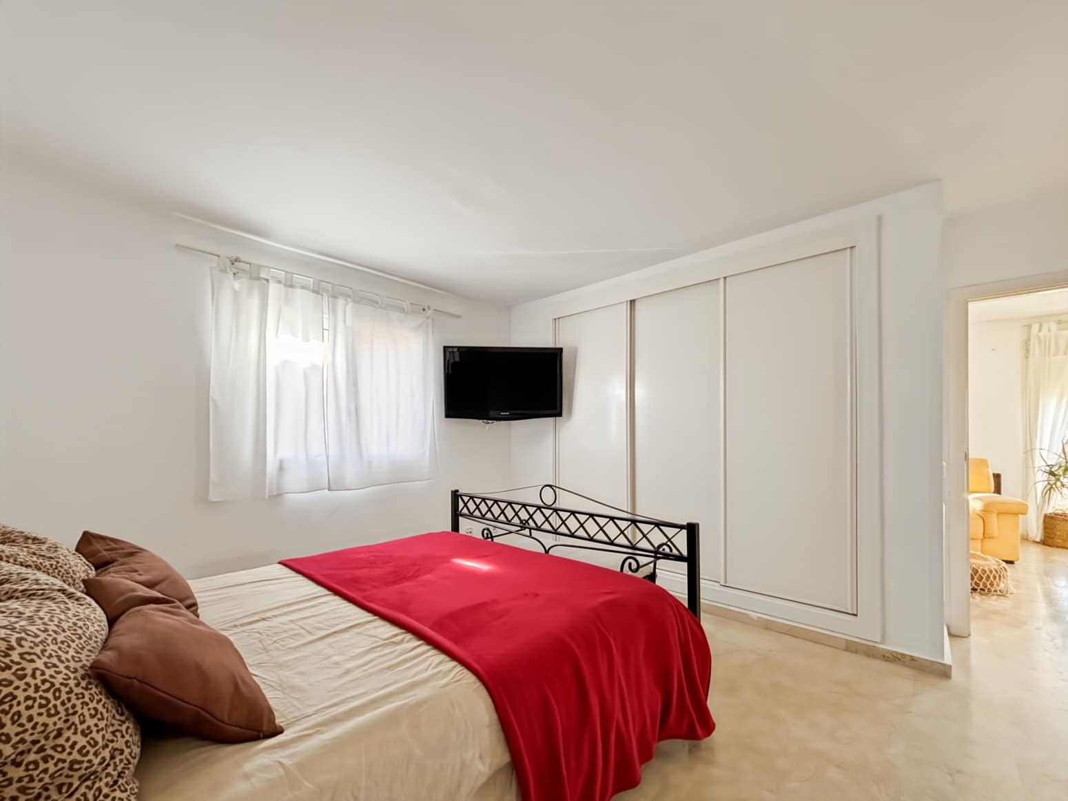 2 Zimmer Wohnung zu verkaufen in Santa Eulalia / Santa Eularia mit Pool - 880.000 € (Ref: 9755065)
