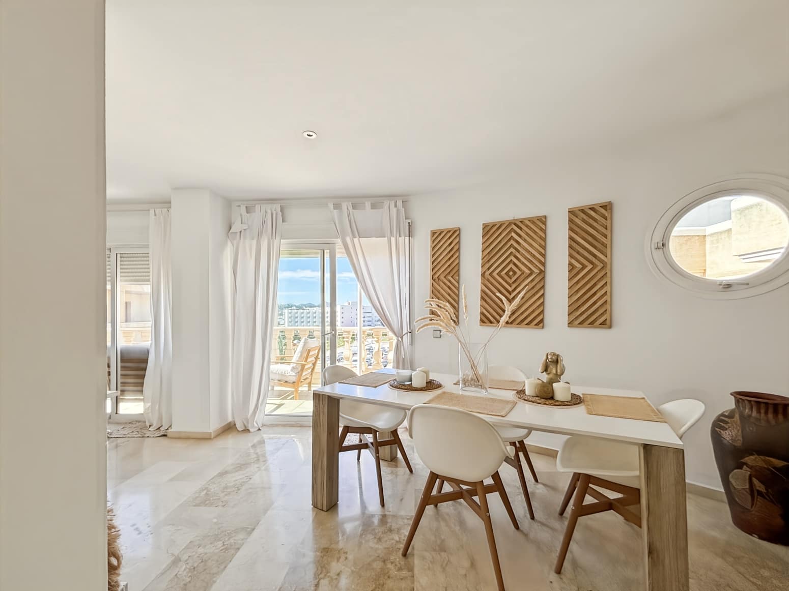 2 Zimmer Wohnung zu verkaufen in Santa Eulalia / Santa Eularia mit Pool - 880.000 € (Ref: 9755065)