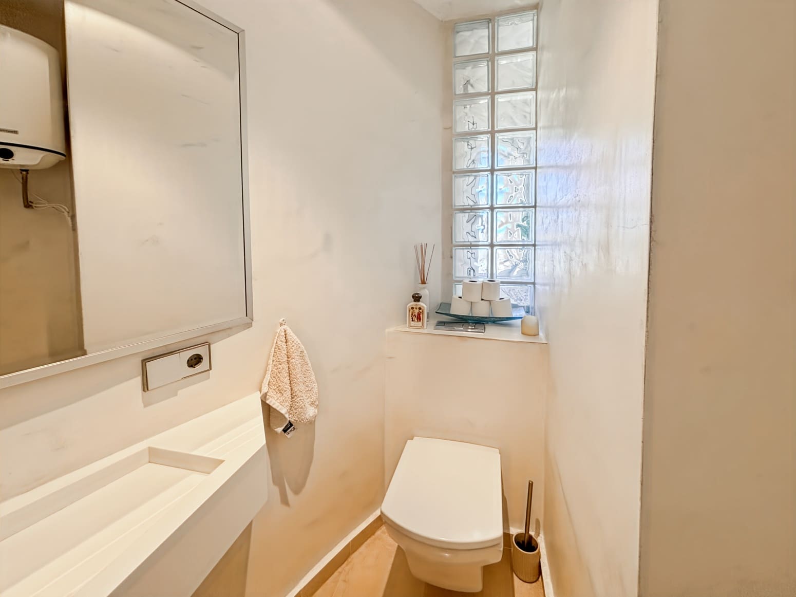 2 Zimmer Wohnung zu verkaufen in Santa Eulalia / Santa Eularia mit Pool - 880.000 € (Ref: 9755065)
