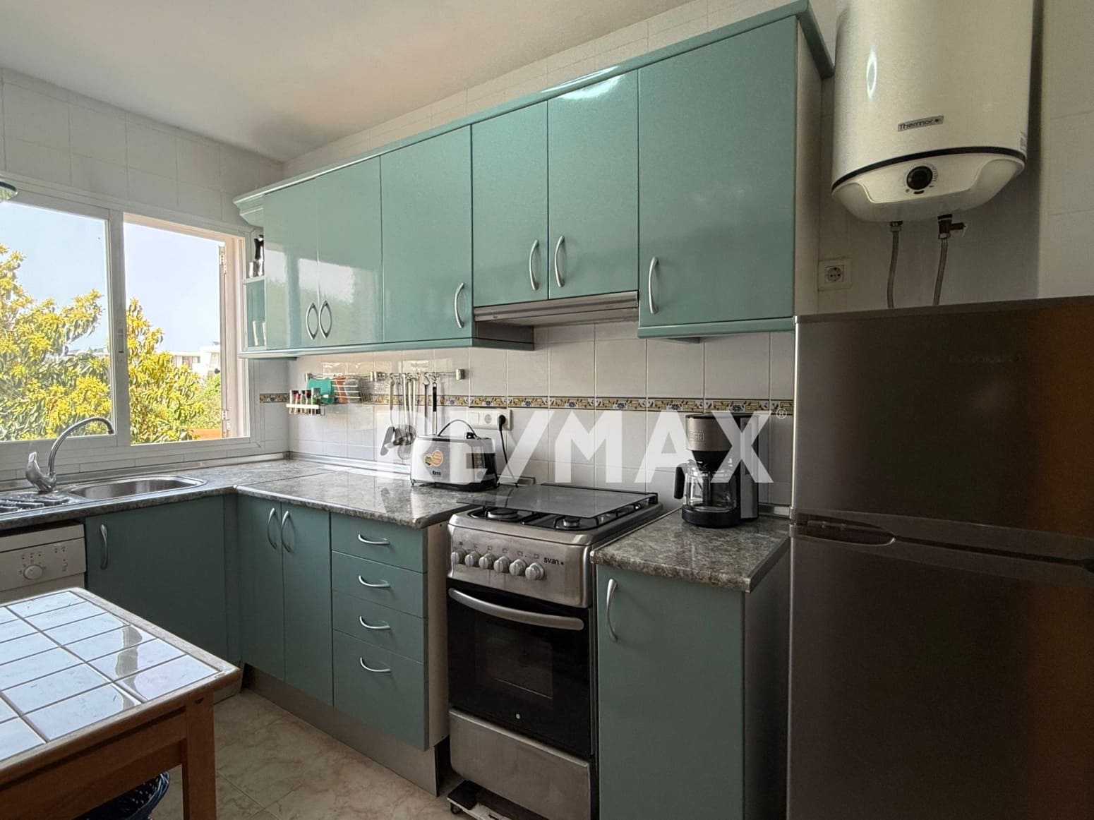2 makuuhuone Asunto vuokrattavana paikassa Santa Eulalia / Santa Eularia mukana uima-altaan - 2 500 € (Ref: 9779155)