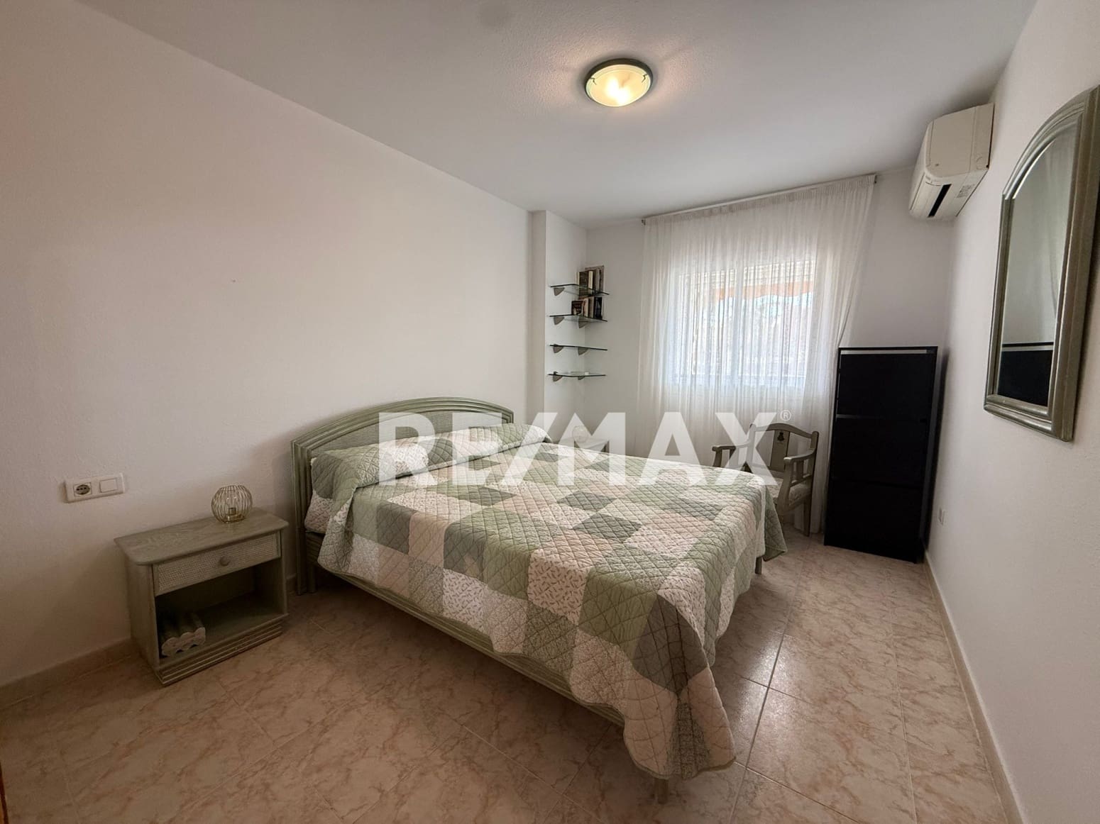 2 makuuhuone Asunto vuokrattavana paikassa Santa Eulalia / Santa Eularia mukana uima-altaan - 2 500 € (Ref: 9779155)
